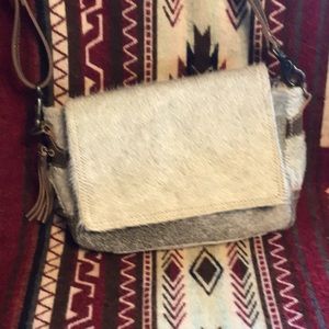 Myra Crossbody bag